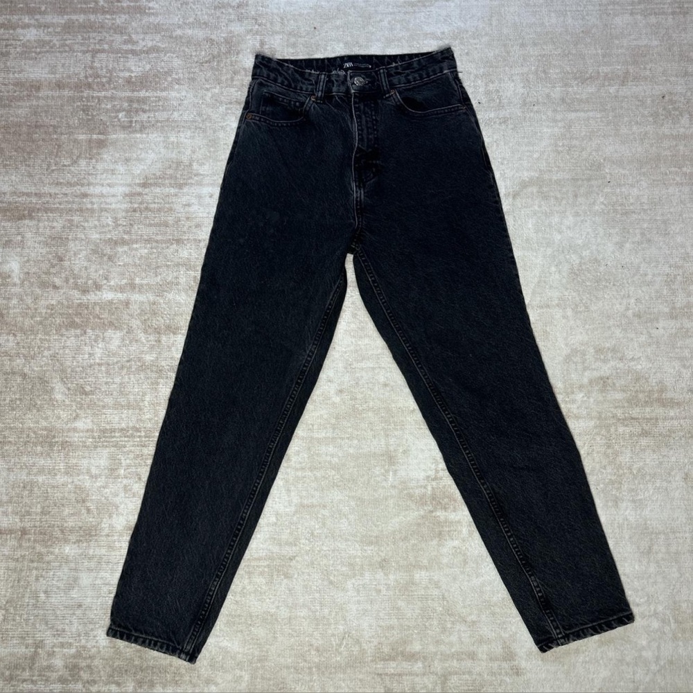 ZARA Women’s Mom Jeans Size 2